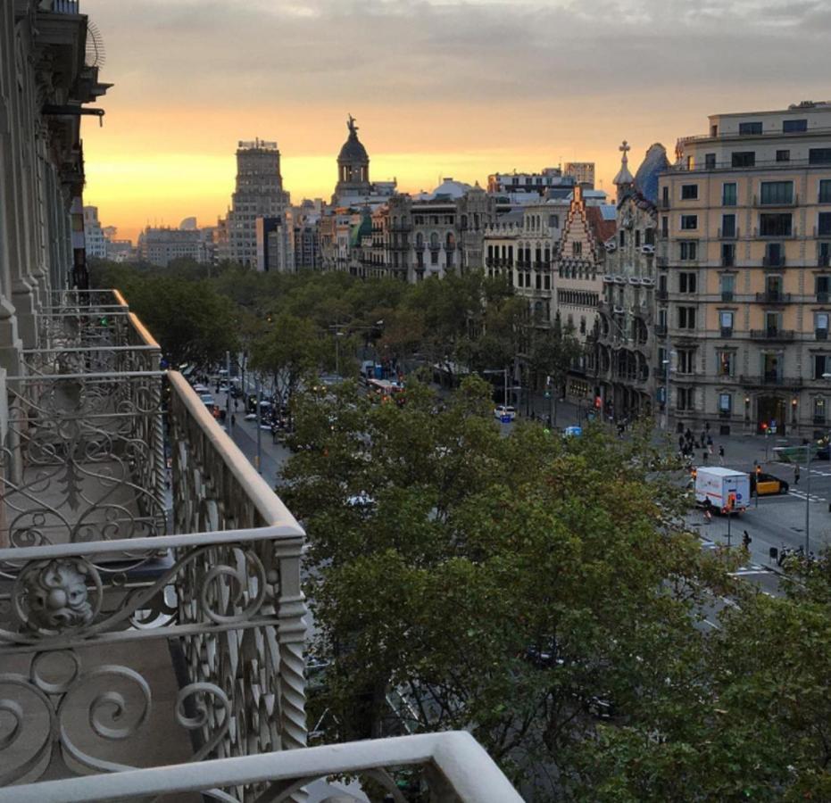 فندق سيكستي تو برشلونة المظهر الخارجي الصورة